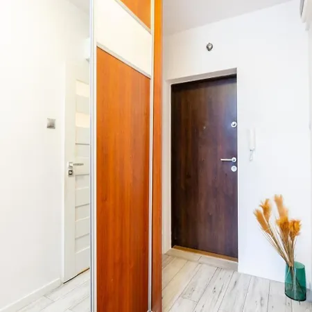 Avocado 2 In The Center アパート